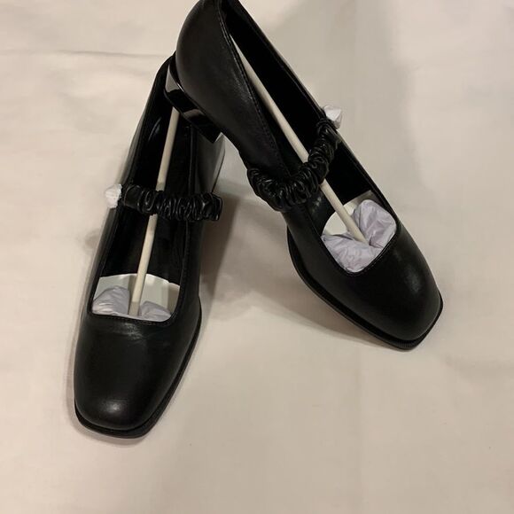 Relista Size 10 women's temperament square toe oxfords-Mary Janes.  New in box - Picture 6 of 15